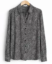 Express Portofino Shirt – Women’s Medium – Black Abstract Print