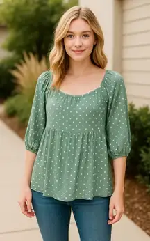 Suzanne Betro Size 4X Green and White Polka Dot Blouse