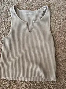 Outfitters Tank-top