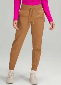 Lululemon Dance Studio Mid-Rise Jogger Full Length Women Bold Beige Size 4