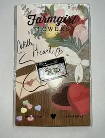 New Farmgirl Flowers Pin Cassette Tape Sealed 80s Retro Gold Tone Brooch Jewelry