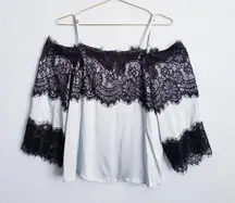 Alice + Olivia‎ Oralia Cold-Shoulder Silk Blouse