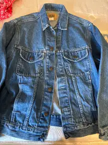 80’s Vintage Gap denim jacket woman’s size S