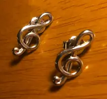 treble clef silver earrings