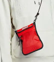 NWT Hunter Red Original Packable Phone Pouch Crossbody