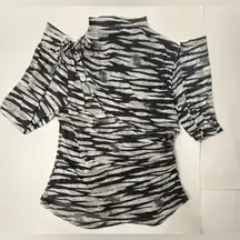 Cable & Gauge Women's Size M Zebra Print Sheer Blouse Top Lined Ruched New Years