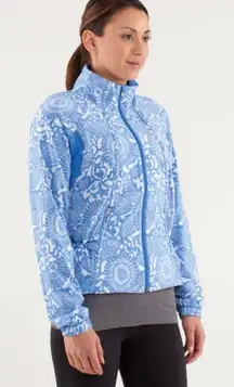 Lululemon Athletica Run Travel To Track Jacket Print Beachy Floral Blue White 8