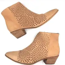 Caslon Nubuck Leather Perforated Cutout Jamie Bootie Size 9.6