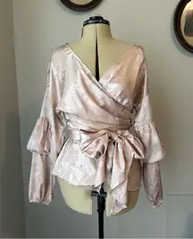 Pink jacquard satin wrap blouse - Wayf