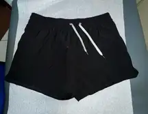 Vuori clementine shorts size Large black