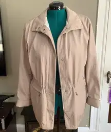 Liz Claiborne beige zip up drawstring raincoat trench coat  built in hood size L