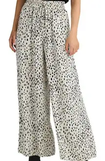 Micas Womens Wide Leg Leopard Print Pull On Elastic Waist Pants NWT - Large