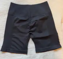 Amazon aurola intensify shorts