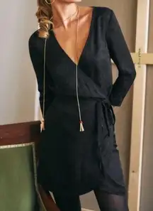 Sezane Eve Robe silk wrap Dress black