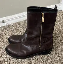Tory Burch Brown Leather Ankle Boots with Gold Zipper Outside T Zipper 8.5