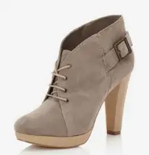 Anthropologie Messeca Women's Bobbie Suede Lace-Up Booties Size 10 platform boho