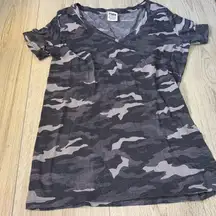 Victoria’s Secret pink grey black camo Camouflage V-Neck short sleeve shirt top
