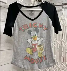 Gray Disney Store Tricky Mouse halloween T-Shirt Tee mickey donald duck M Medium