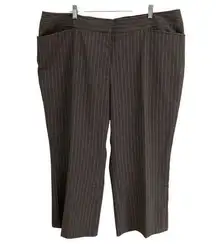 Lane Bryant pinstripe cropped wide leg trousers womens 22 gray clasp closure New