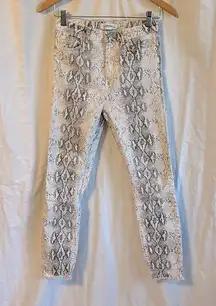 Zara High Rise Skinny White and Grey Snakeskin Printed Jeans