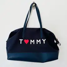 Tommy Hilfiger NEW  ♥️ LARGE TOTE LUGGAGE DUFFLE BAG Navy rare