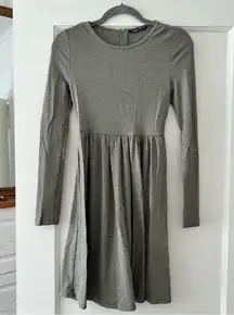 ⭐️ SHEIN khaki green Crewneck long sleeve waffle knit knee length dress xsmall