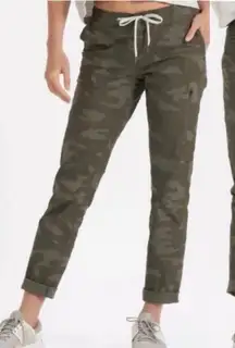 Vuori Ripstop Pant Army Green Camo Camouflage