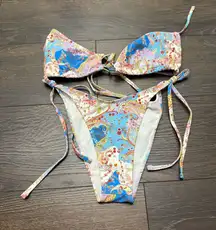 Women’s Medium Floral Bikini