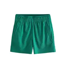 Athleta Echo Shorts in Forest Green Athletic Active Size 6 NWT
