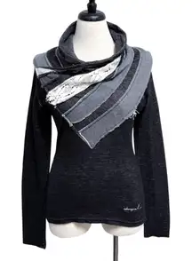 Desigual Grey Ivory Faded Black Knit Shawl Neck Lace Long Sleeve Slim Fit Top M