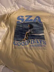 Gildan sza shirt