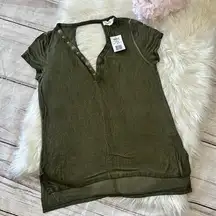 Cloud Chaser Women’s Short  Sleeves Size Medium