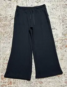 LOFT wide leg pull on ribbed pants size Large black rayon