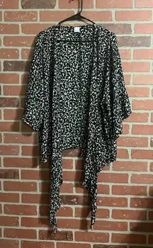 Anna & Ava Animal Print Tie Front Kimono