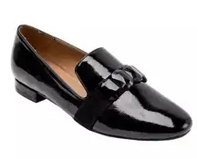 {8.5} Jane and The Shoe Annie Loafers in Black