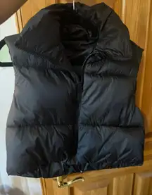 Cropped Puffer Vest