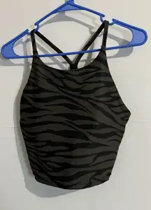 Old Navy Black Gray Zebra Stripe Powersoft Long Line Sports Bra Top Medium
