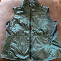 Columbia Women's Light Weight Omni Shield Lightly Quilted Vest Teal size 3XL