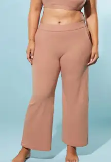 Yitty x Fabletics Body Butter Straight Leg Lounge Pants in Brown Sugar Medium