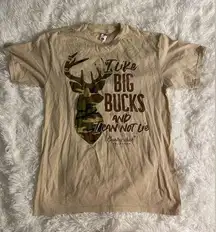 women’s camo deer shirt size small