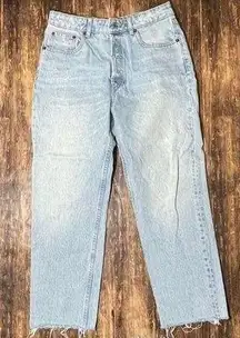 Button Fly Hi Rise Raw Hem Light Wash jeans size 8