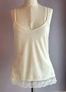 Vintage City Unltd ivory cream V neck camisole with lace hem and split sides