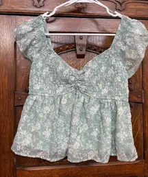 Thirty/ Thirty Medium Green Floral top 