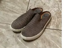 Sofft Slide On Gray Leather Quilted Sneakers