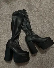 Steve Madden Boots