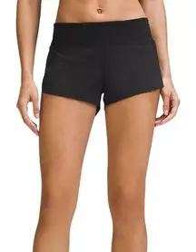 Lululemon Speed Up Low-Rise Lined Short 2.5” in Black Size 4