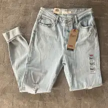 Women’s high rise skinny Levi 721 jeans new with tags