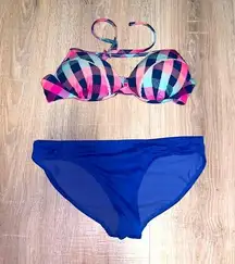 Arizona Bombshell colorful bikini swimsuit set