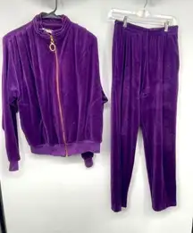 Vintage Jet purple velvet, two piece, pants suit size medium‎