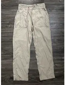 Lululemon Beyond the Studio Crop Trench (First Release) size 4